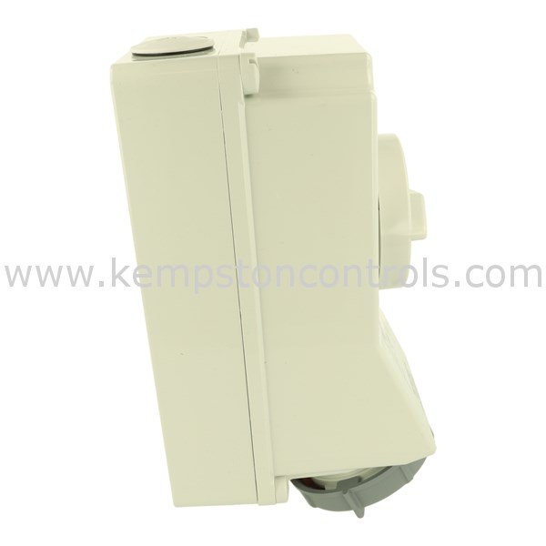 Prise MENNEKES 5600A Duo Cee – 16A 4p 6h 400V IP67 – Neuf Sans Boîte
